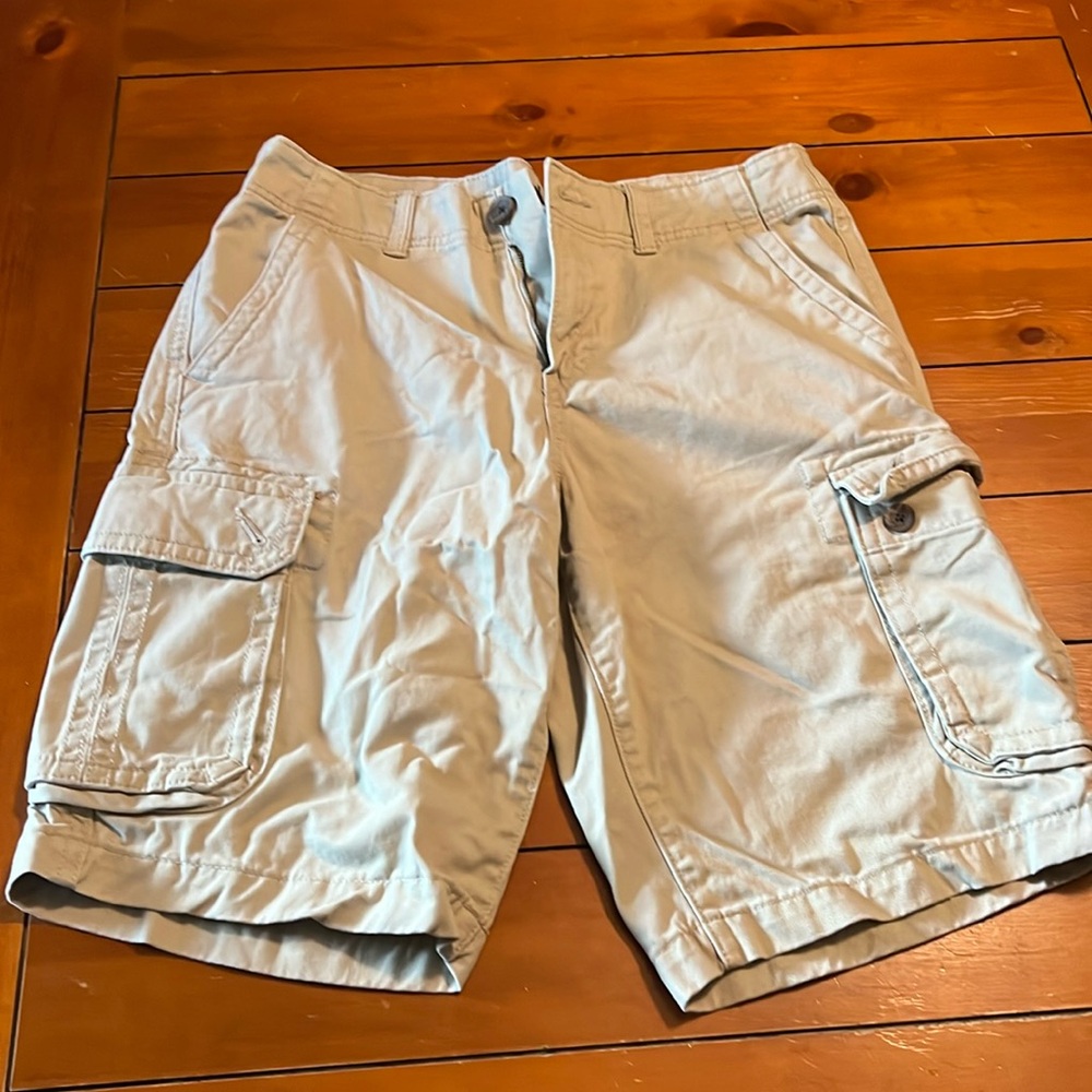Men’s cargo shorts.